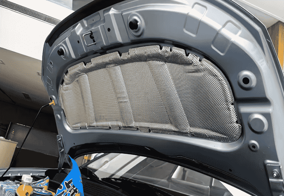 Xevaban.com ở 214 Giải Ph&oacute;ng l&agrave; đơn vị chuy&ecirc;n cung cấp phụ kiện oto, đồ chơi oto,&nbsp;đồ chơi dongfeng box,&nbsp;phụ kiện dongfeng box, xevaban, 214 giải ph&oacute;ng, tấm c&aacute;ch &acirc;m khoang m&aacute;y dongfeng box, tấm c&aacute;ch nhiệt khoang m&aacute;y dongfeng box.